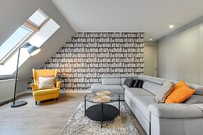 Aura by Downtown Apartments