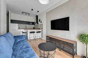 Aura by Downtown Apartments