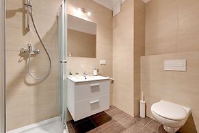 Aura by Downtown Apartments