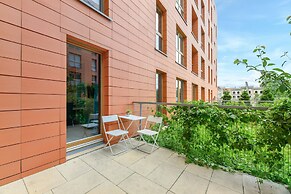 Aura by Downtown Apartments