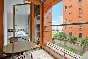 Aura by Downtown Apartments