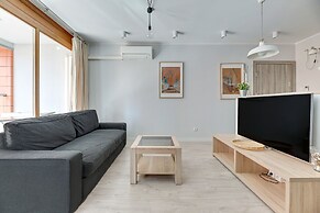 Aura by Downtown Apartments