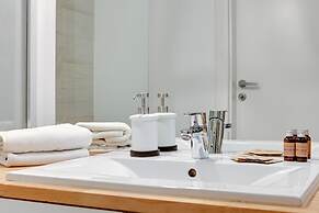 Aura by Downtown Apartments