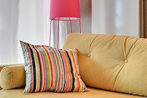 Aura by Downtown Apartments