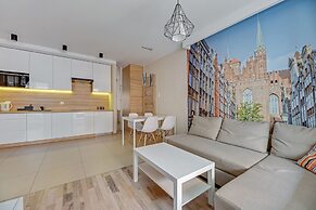 Aura by Downtown Apartments