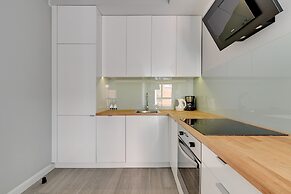 Aura by Downtown Apartments