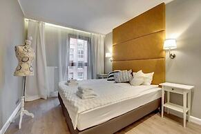 Aura by Downtown Apartments