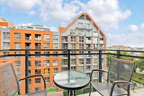 Aura by Downtown Apartments