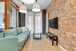 Aura by Downtown Apartments