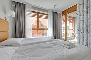 Aura by Downtown Apartments