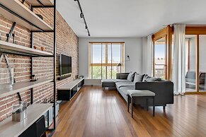 Aura by Downtown Apartments