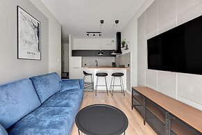 Aura by Downtown Apartments