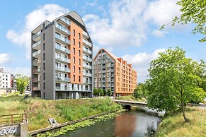 Aura by Downtown Apartments