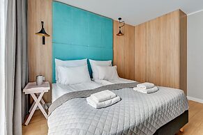 Aura by Downtown Apartments