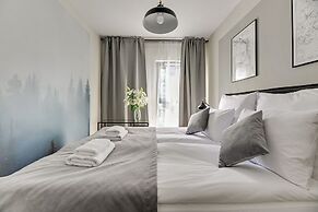 Aura by Downtown Apartments