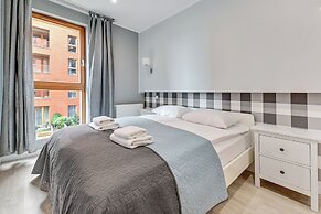 Aura by Downtown Apartments