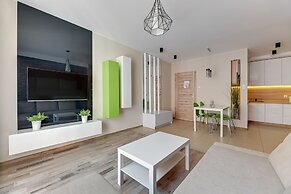 Aura by Downtown Apartments