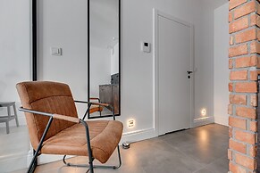 Aura by Downtown Apartments