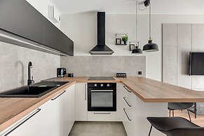 Aura by Downtown Apartments