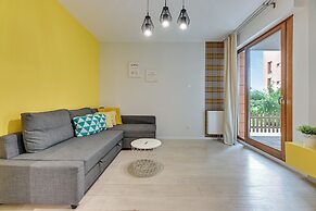 Aura by Downtown Apartments