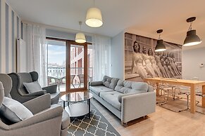 Aura by Downtown Apartments