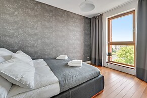 Aura by Downtown Apartments