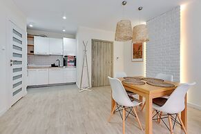 Aura by Downtown Apartments