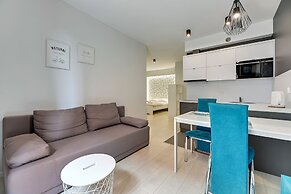 Aura by Downtown Apartments