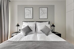 Aura by Downtown Apartments