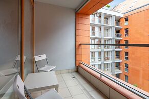 Aura by Downtown Apartments