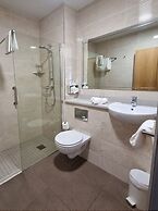 Allingham Arms Hotel