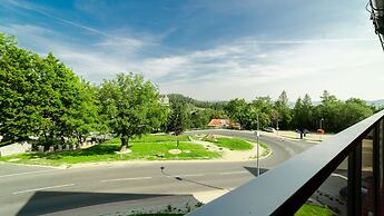 Sun & Snow Triventi Mountain Residence