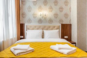Ornament Hotel