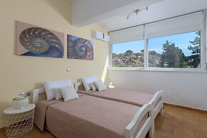 Casa Bianca Villa With Private Pool