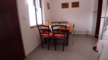 Apartment in Premantura with Garage near Kamenjak