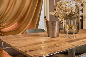 Palazzo Forleo Luxury Apartment