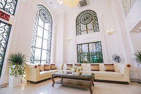 Vincent Halong Hotel