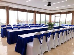 Vincent Halong Hotel