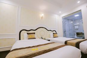 Vincent Halong Hotel