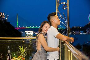 Vincent Halong Hotel