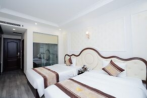 Vincent Halong Hotel