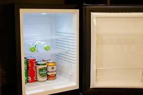 Vincent Halong Hotel