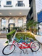 Vincent Halong Hotel