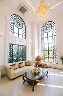 Vincent Halong Hotel