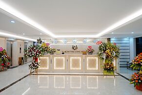 Vincent Halong Hotel