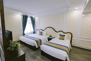 Vincent Halong Hotel