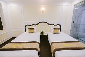 Vincent Halong Hotel