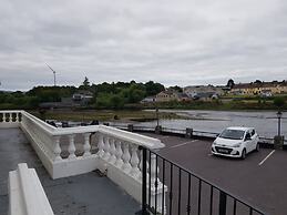 The River's Edge Guest House