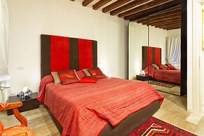 Venice Dream House Figaro