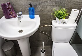 Aloe Vera Shared House - Hostel